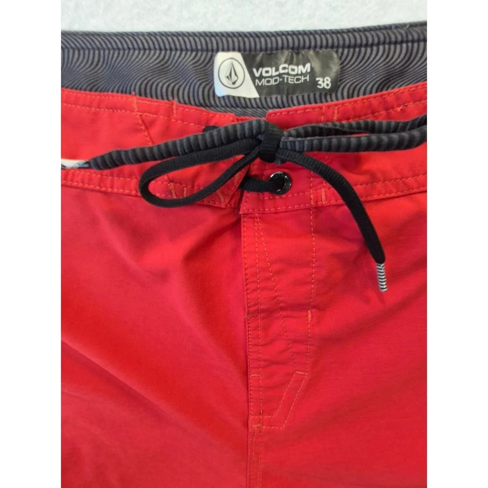 Volcom Mod-Tech Hawaii Board Shorts Red Surf Swim Trunks Men's 38